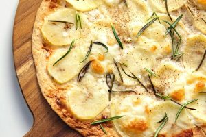 Rósmarín pizza
